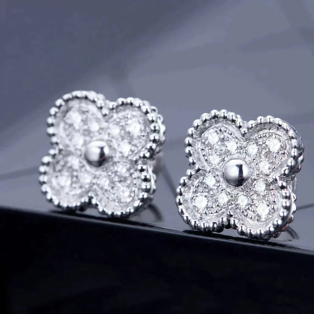 [Love More]CLOVER 1 MOTIFS DIAMOND STUD EARRINGS SILVER