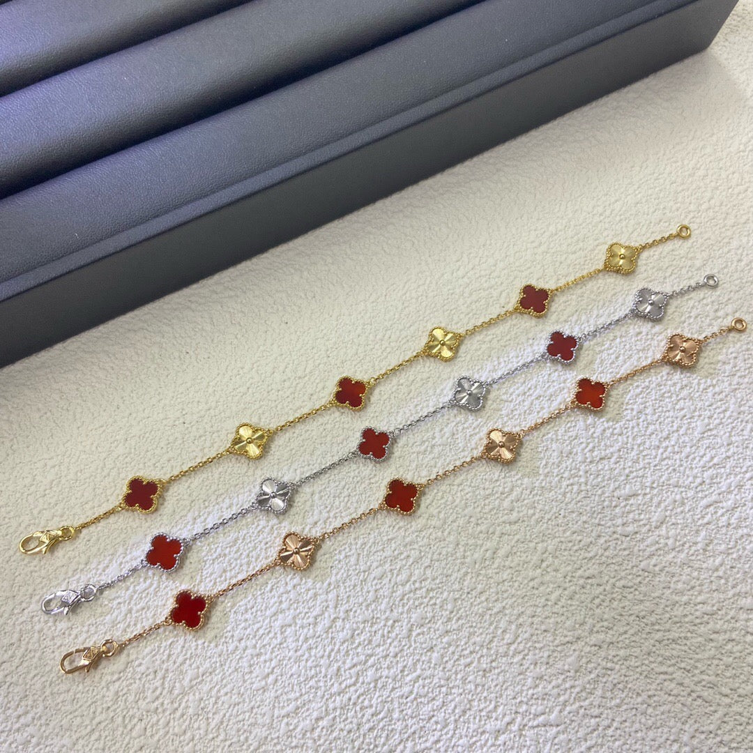 [Love More]CLOVER 6 MOTIF RED AGATE LASER BRACELET