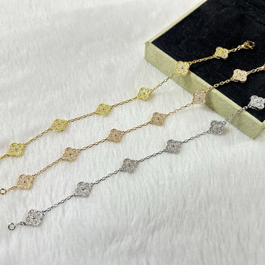 [Love More]CLOVER 6 MOTIF DIAMOND BRACELET