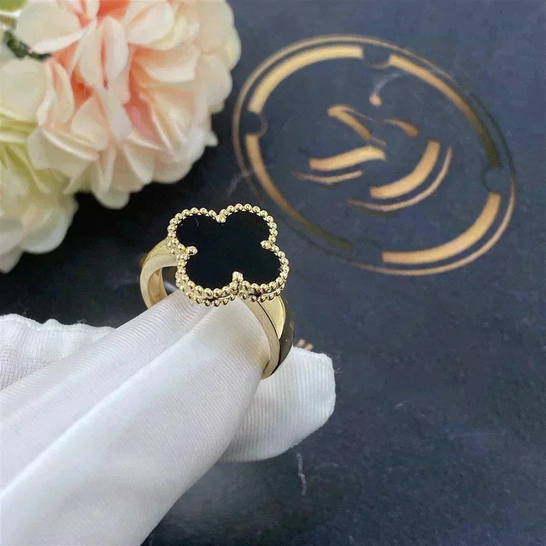 [Love More]CLOVER ONYX RING