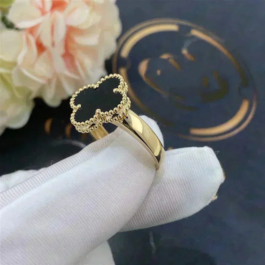 [Love More]CLOVER ONYX RING